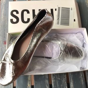 Brand new in a box Schutz silver flats